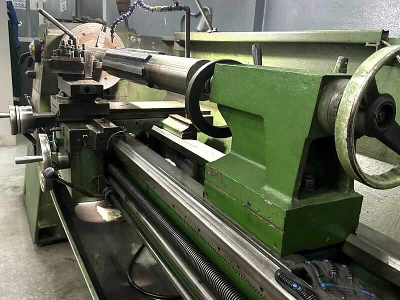 Conventional Lathe Machine